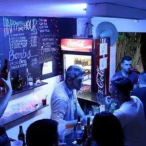 Paisa City Party Hostel