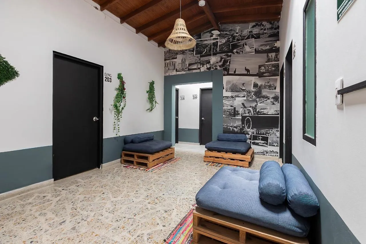 Hostel Living Hotel Medellín