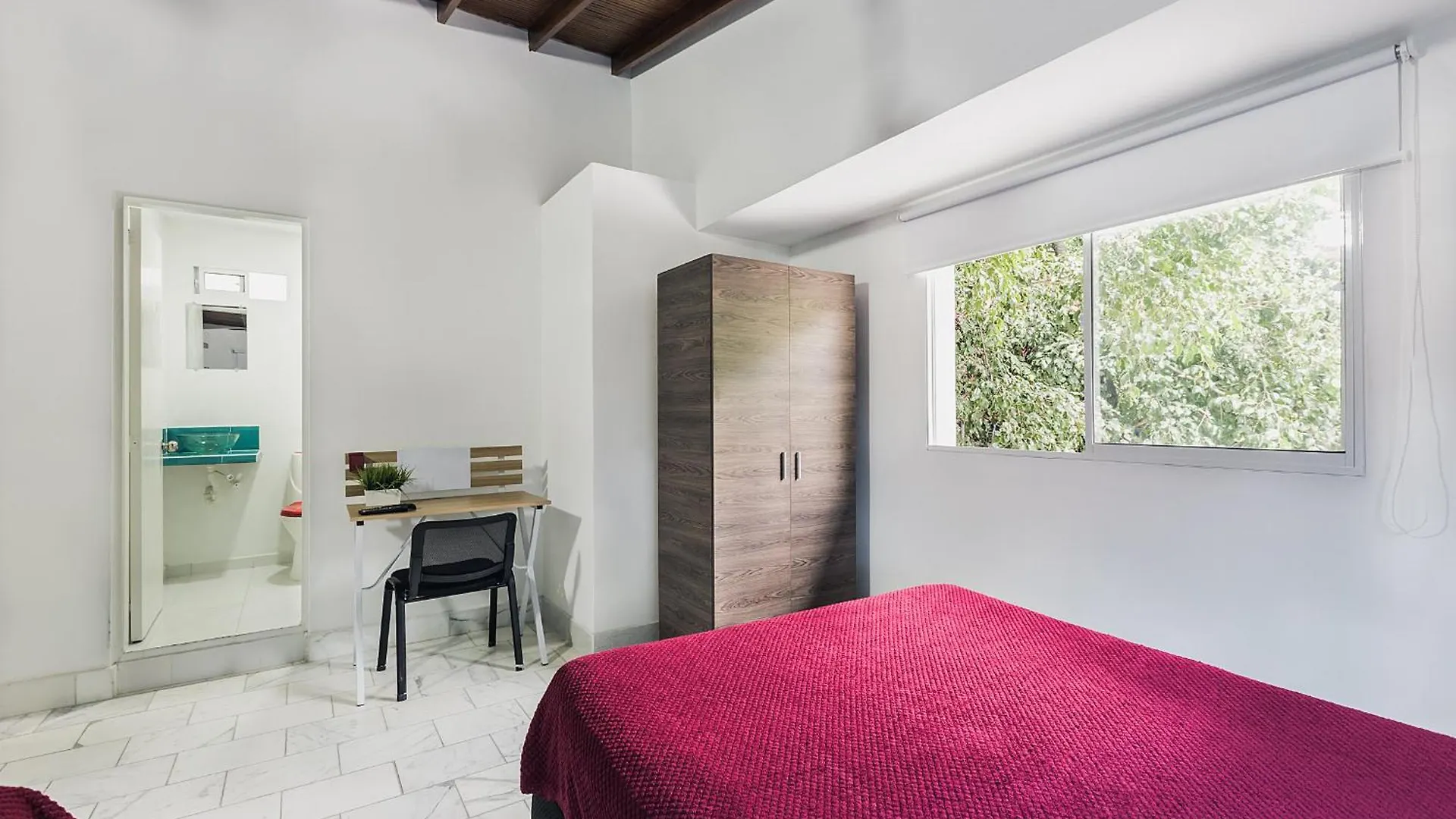 Hostel Living Hotel Medellín